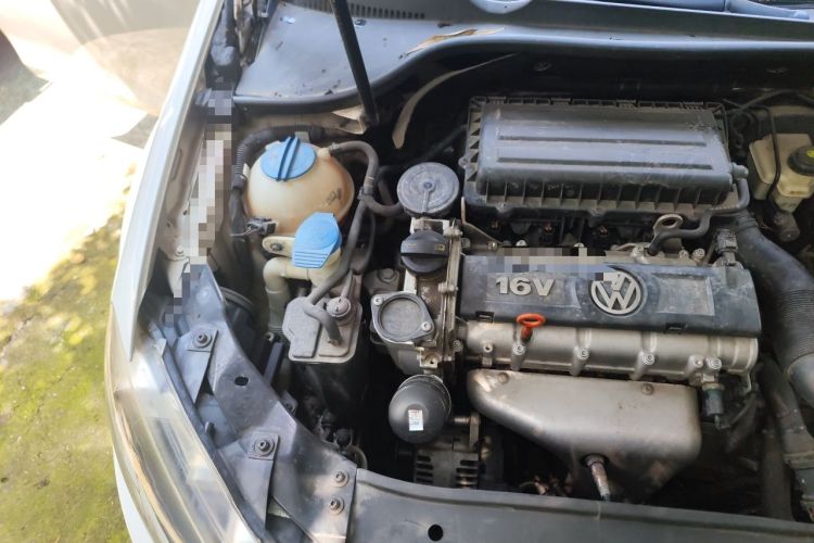Used Volkswagen Golf 2012 1.6L Automatic Comfort Model Engine Bay Right