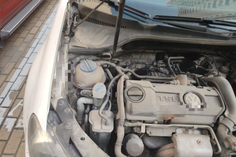 Used Volkswagen Golf 2012 1.4 TSI Automatic Comfort Edition Engine Bay Right