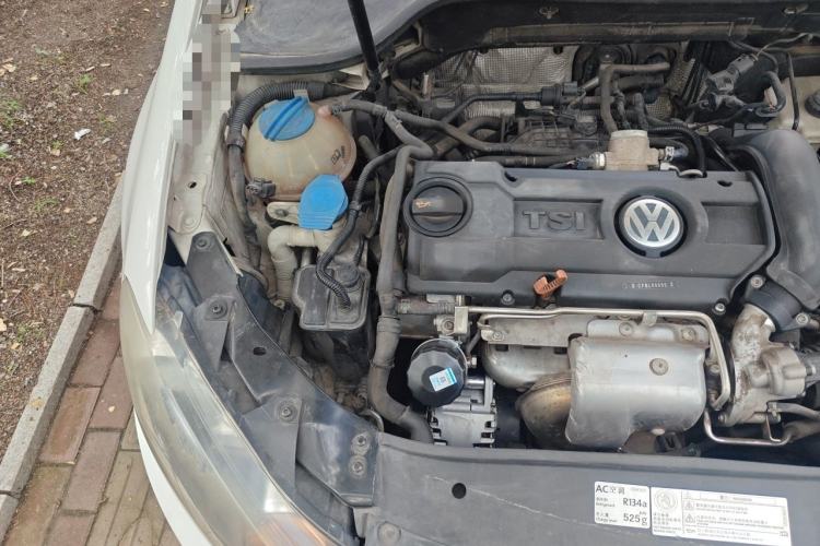 Used Volkswagen Golf 2012 1.4 TSI Automatic Comfort Edition Engine Bay Right