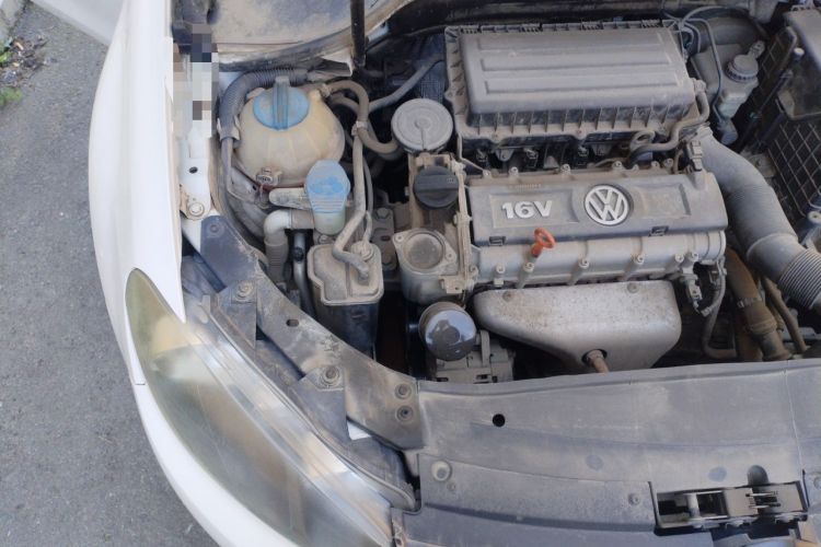 Used Volkswagen Golf 2012 1.6L Automatic Comfort Model Engine Bay Right
