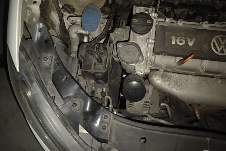 Used Volkswagen Golf 2012 1.6L Automatic Comfort Model Engine Bay Right