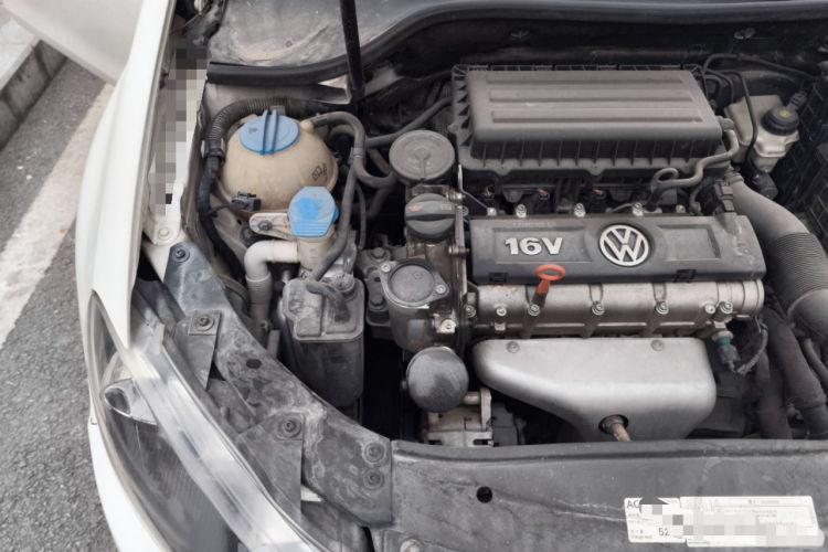 Used Volkswagen Golf 2012 1.6L Automatic Comfort Model Engine Bay Right