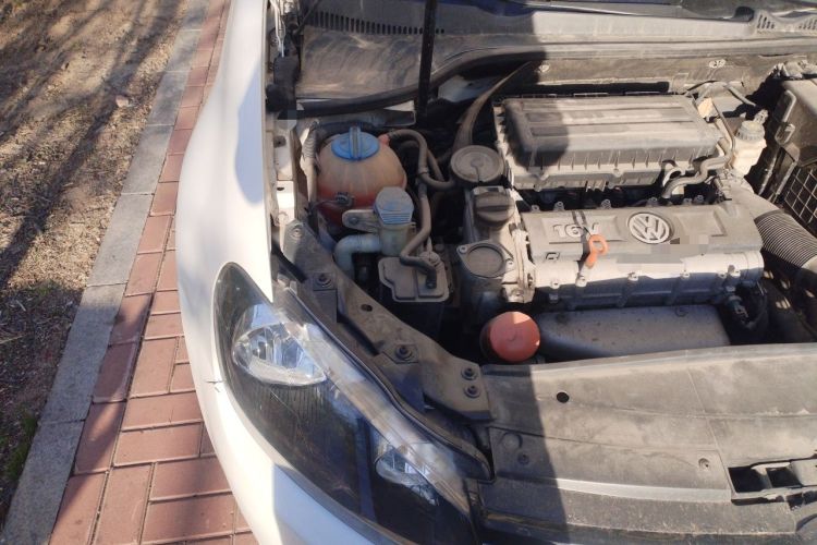 Used Volkswagen Golf 2012 1.6L Automatic Comfort Model Engine Bay Right