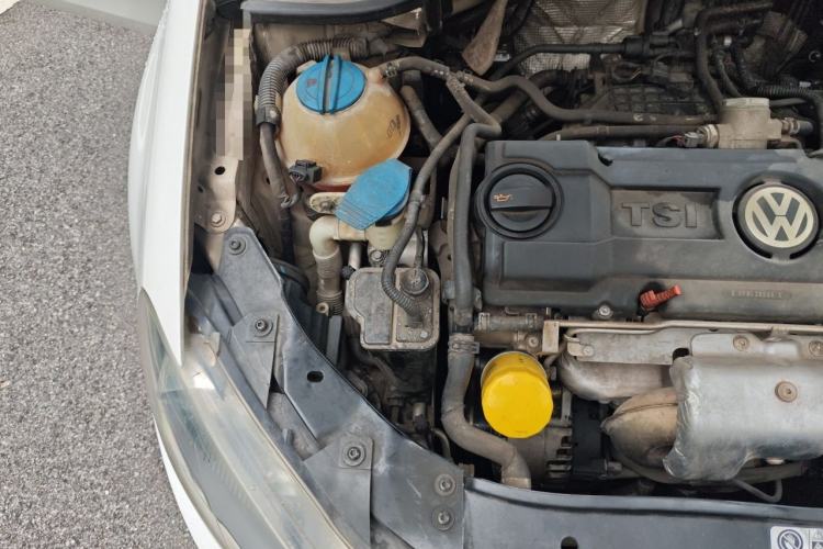 Used Volkswagen Golf 2012 1.4 TSI Automatic Comfort Edition Engine Bay Right