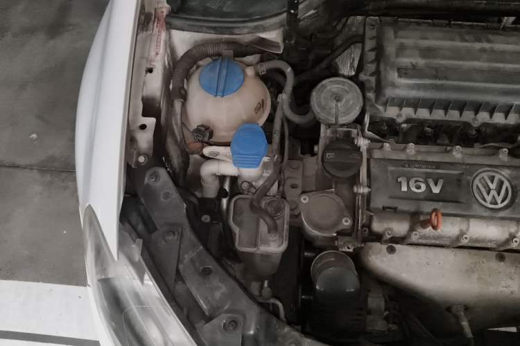 Used Volkswagen Golf 2012 1.6L Automatic Comfort Model Engine Bay Right
