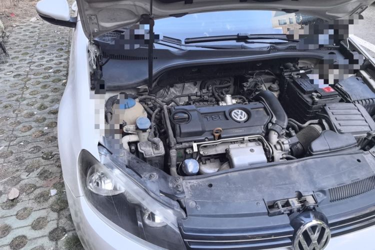 Used Volkswagen Golf 2012 1.4 TSI Automatic Comfort Edition Engine Bay Right