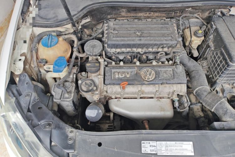 Used Volkswagen Golf 2012 1.6L Automatic Comfort Model Engine Bay Right