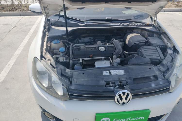 Used Volkswagen Golf 2012 1.4 TSI Manual Comfort Edition Engine Bay Right