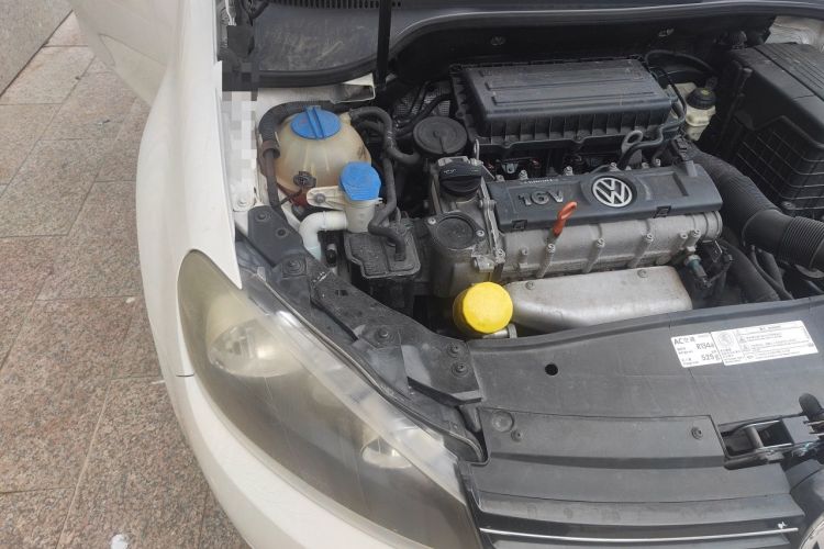 Used Volkswagen Golf 2012 1.6L Automatic Comfort Model Engine Bay Right