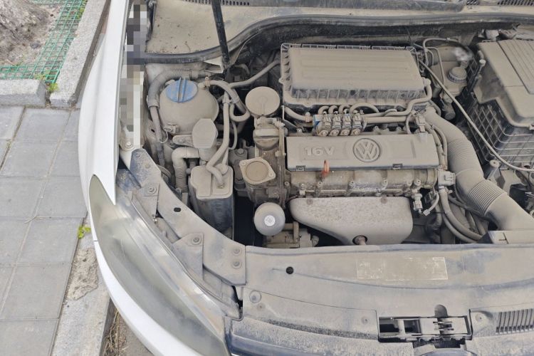 Used Volkswagen Golf 2012 1.6L Automatic Comfort Model Engine Bay Right