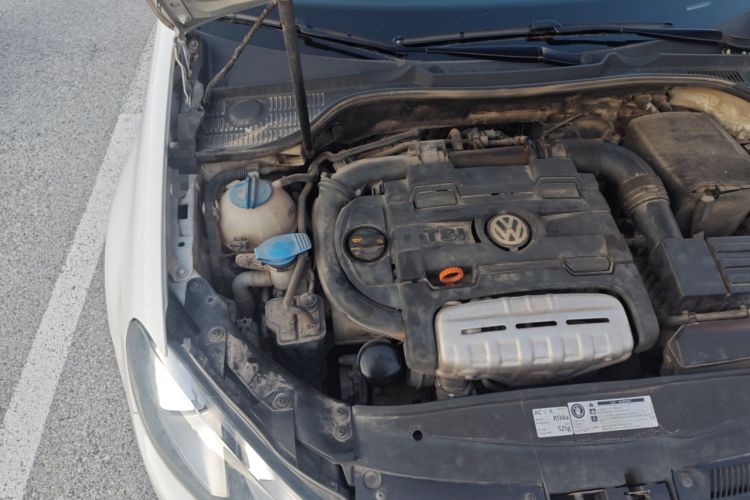 Used Volkswagen Golf 2012 1.4TSI Luxury Convertible Edition Engine Bay Right