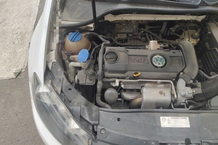 Used Volkswagen Golf 2012 1.4 TSI Automatic Comfort Edition Engine Bay Right