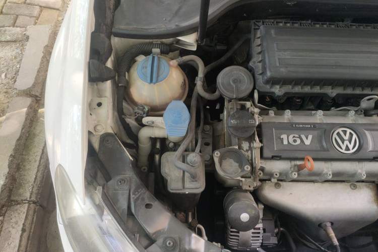 Used Volkswagen Golf 2012 1.6L Automatic Comfort Model Engine Bay Right