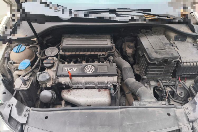 Used Volkswagen Golf 2012 1.6 Manual Fashion Edition Engine Bay
