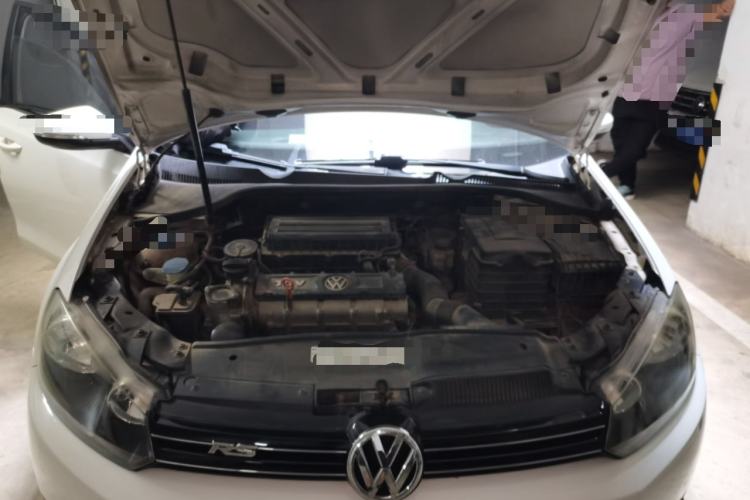 Used Volkswagen Golf 2012 1.6L Automatic Comfort Model Engine Bay