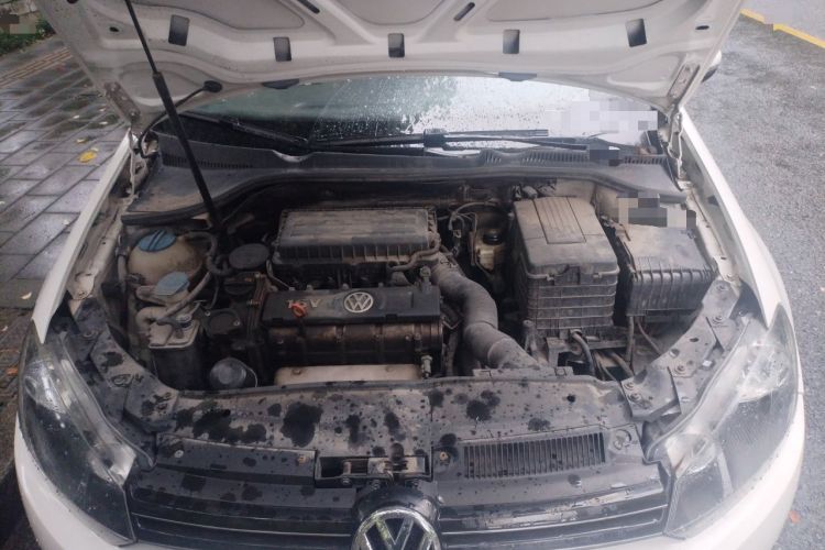 Used Volkswagen Golf 2012 1.6L Automatic Comfort Model Engine Bay