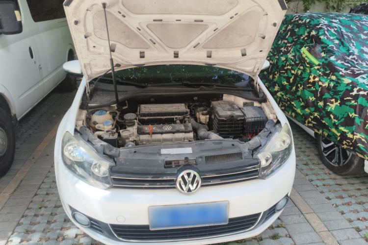 Used Volkswagen Golf 2012 1.6L Automatic Comfort Model Engine Bay