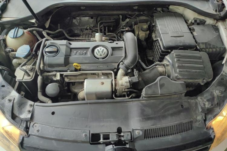Used Volkswagen Golf 2012 1.4 TSI Automatic Comfort Edition Engine Bay