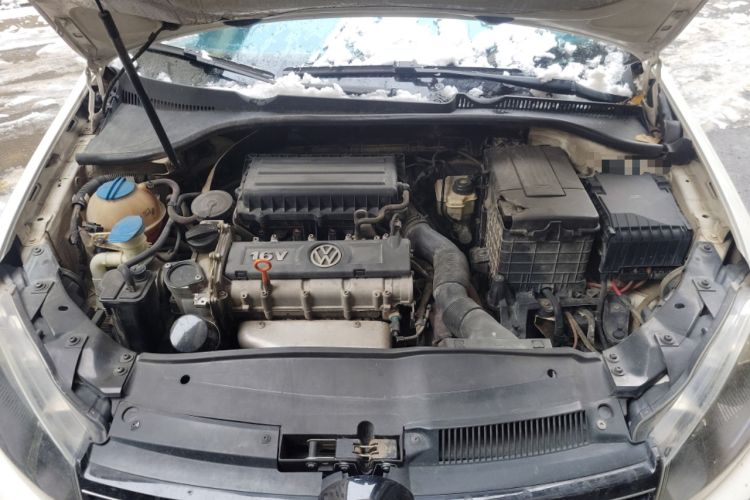 Used Volkswagen Golf 2012 1.6L Automatic Comfort Model Engine Bay