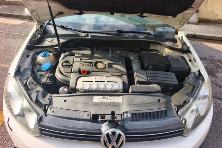 Used Volkswagen Golf 2012 1.4TSI Luxury Convertible Edition Engine Bay