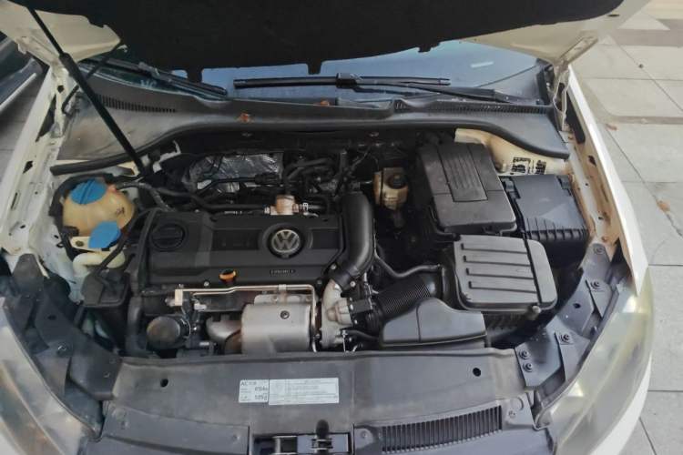 Used Volkswagen Golf 2012 1.4 TSI Automatic Comfort Edition Engine Bay