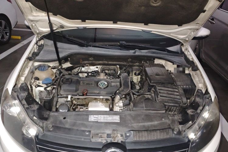 Used Volkswagen Golf 2012 1.4 TSI Automatic Comfort Edition Engine Bay