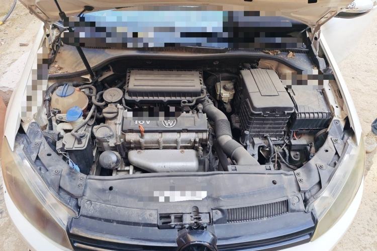 Used Volkswagen Golf 2012 1.6 Manual Comfort Edition Engine Bay