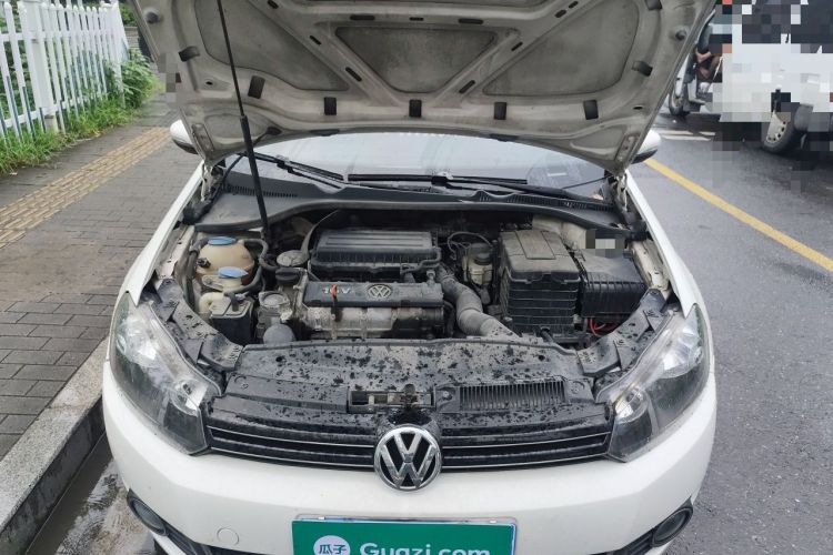 Used Volkswagen Golf 2012 1.6L Automatic Comfort Model Engine Bay