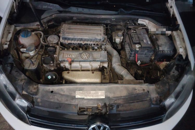 Used Volkswagen Golf 2012 1.6L Automatic Fashion Model Engine Bay