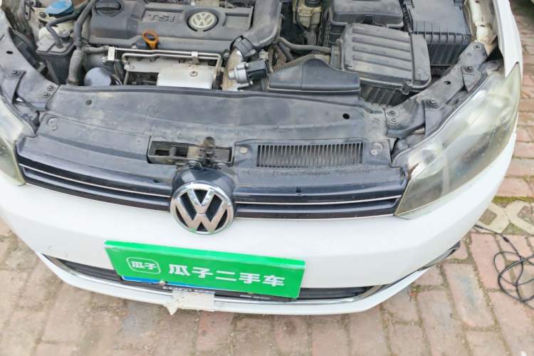 Used Volkswagen Golf 2012 1.4 TSI Automatic Comfort Edition Engine Bay