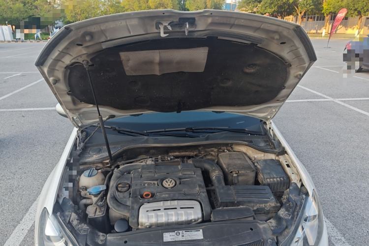 Used Volkswagen Golf 2012 1.4TSI Luxury Convertible Edition Engine Bay