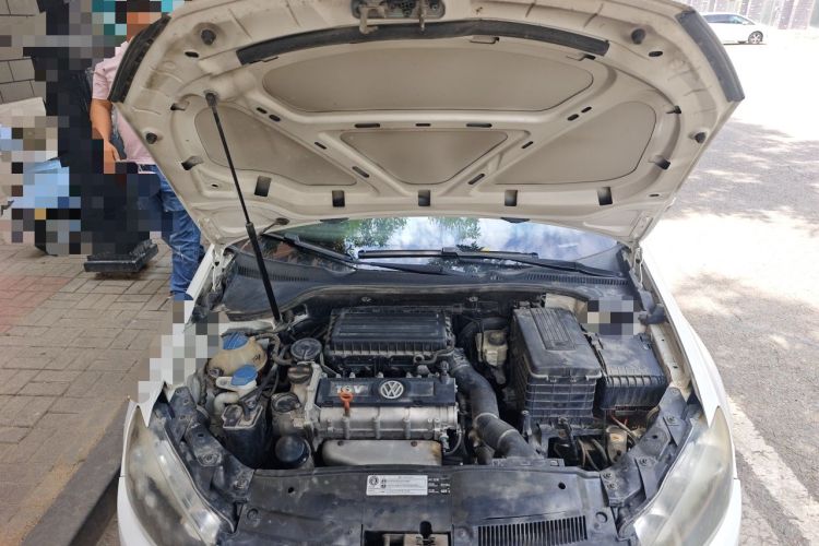 Used Volkswagen Golf 2012 1.6 Manual Comfort Edition Engine Bay