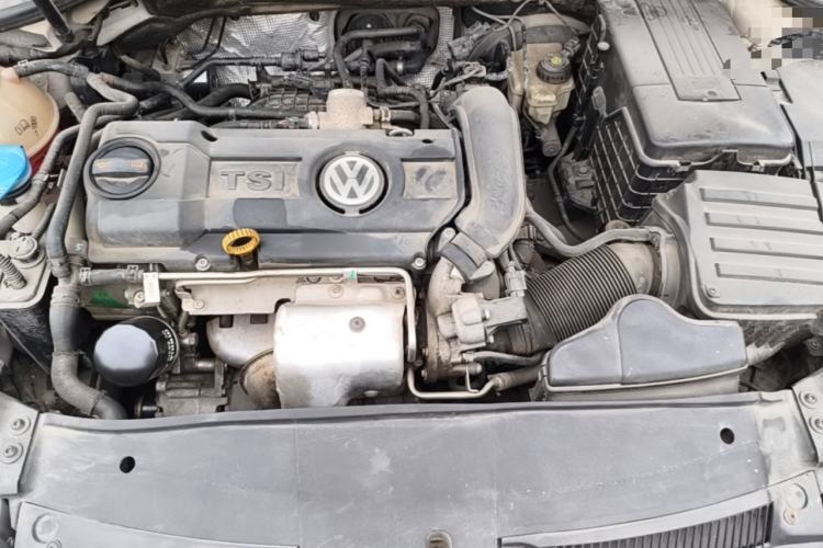 Used Volkswagen Golf 2012 1.4 TSI Automatic Comfort Edition Engine Bay