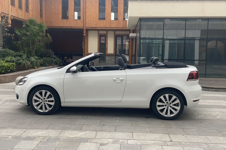 Used Volkswagen Golf 2012 1.4TSI Luxury Convertible Edition Exterior 5