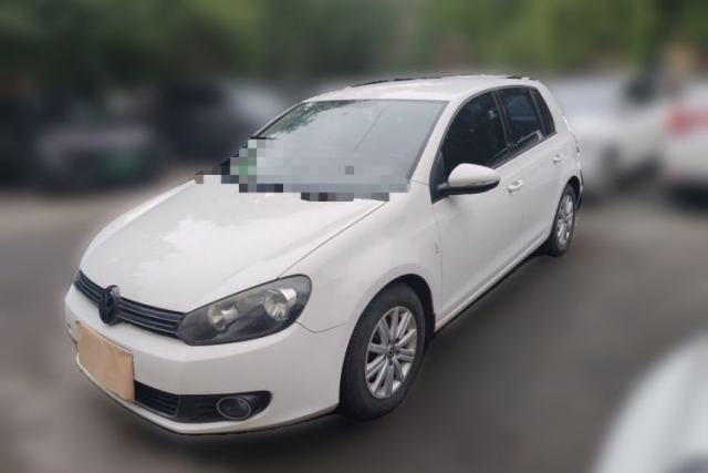 Volkswagen Golf 2012 1.6L Automatic Fashion Model usado