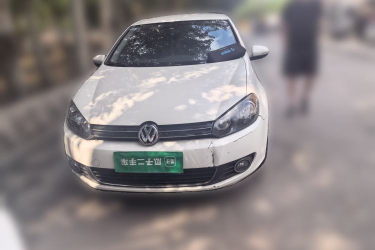 Used Volkswagen Golf 2012 1.6L Automatic Fashion Model Front