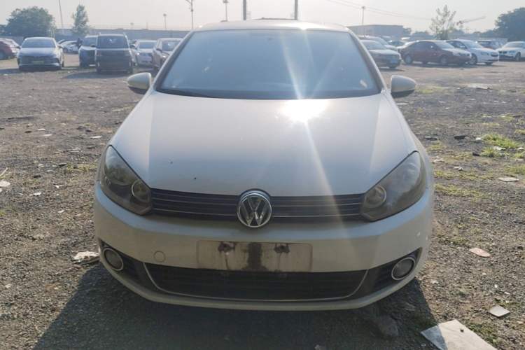 Used Volkswagen Golf 2012 1.6L Automatic Comfort Model Front