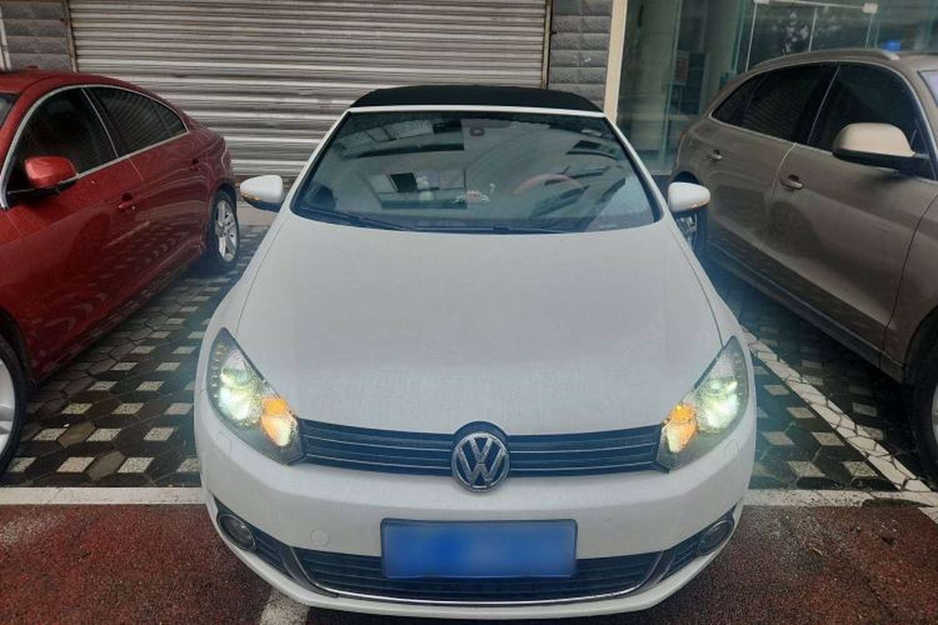 Used Volkswagen Golf 2012 1.4TSI Luxury Convertible Edition Front