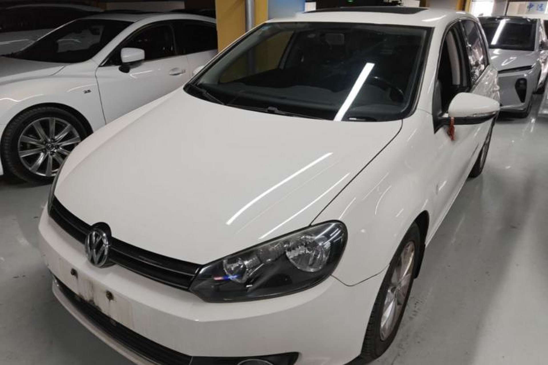 Used Volkswagen Golf 2012 1.6L Automatic Comfort Model Front Left 45 Deg