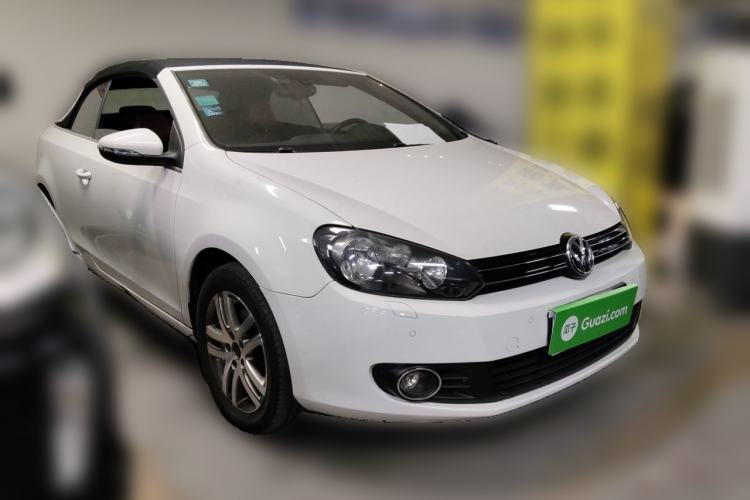Used Volkswagen Golf 2012 1.4TSI Comfort Convertible Edition Front Right 45 Deg