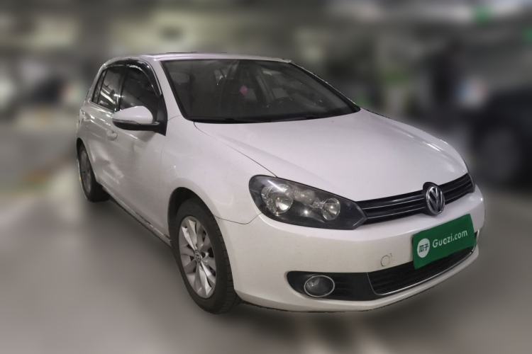 Used Volkswagen Golf 2012 1.6L Automatic Comfort Model Front Right 45 Deg