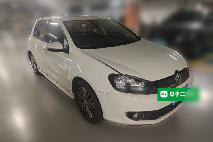 Used Volkswagen Golf 2012 1.4TSI Automatic Luxury Edition Front Right 45 Deg