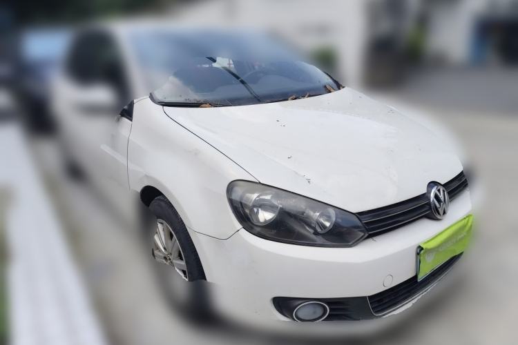 Used Volkswagen Golf 2012 1.6L Automatic Fashion Model Front Right 45 Deg