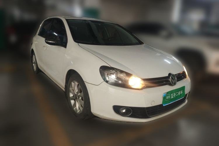 Used Volkswagen Golf 2012 1.4 TSI Automatic Comfort Edition Front Right 45 Deg