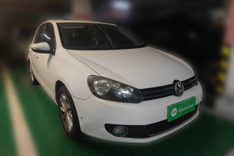 Used Volkswagen Golf 2012 1.6L Automatic Comfort Model Front Right 45 Deg