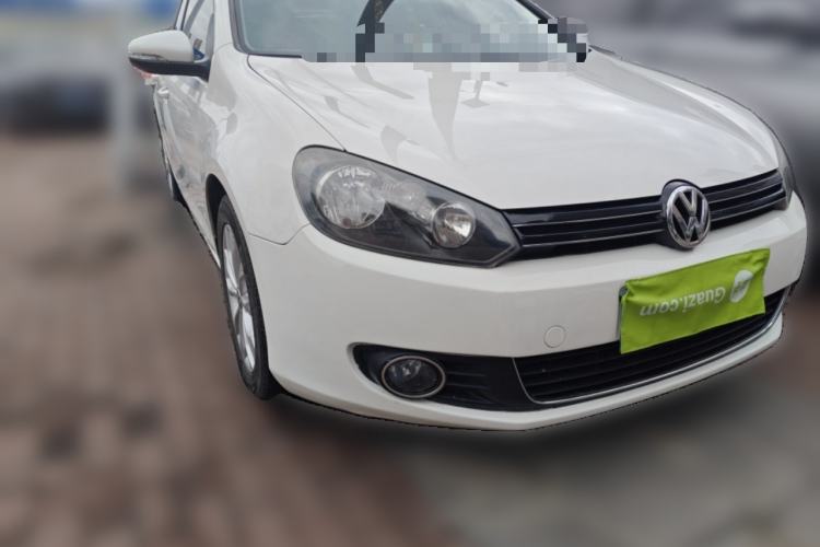 Used Volkswagen Golf 2012 1.6L Automatic Comfort Model Front Right 45 Deg