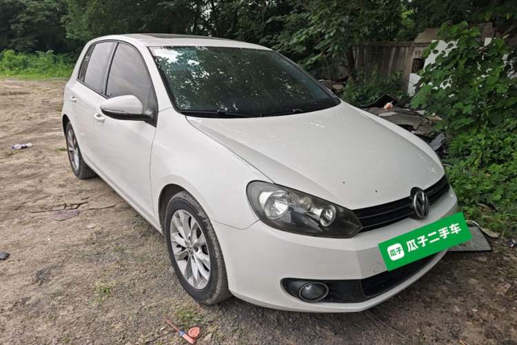 Used Volkswagen Golf 2012 1.4 TSI Automatic Comfort Edition Front Right 45 Deg