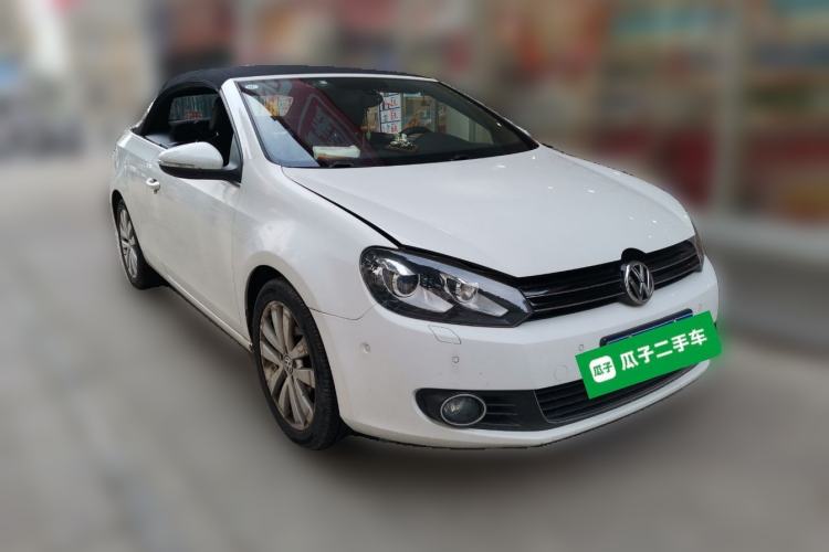 Used Volkswagen Golf 2012 1.4TSI Luxury Convertible Edition Front Right 45 Deg