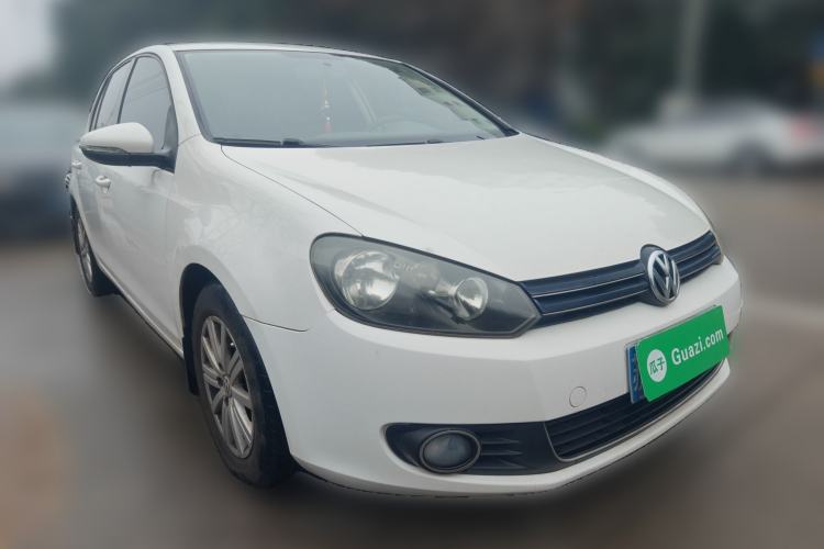 Used Volkswagen Golf 2012 1.6 Manual Fashion Edition Front Right 45 Deg