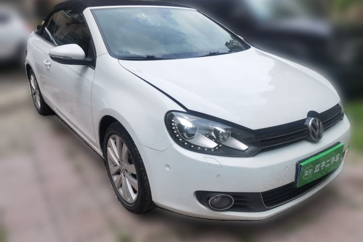 Used Volkswagen Golf 2012 1.4TSI Luxury Convertible Edition Front Right 45 Deg